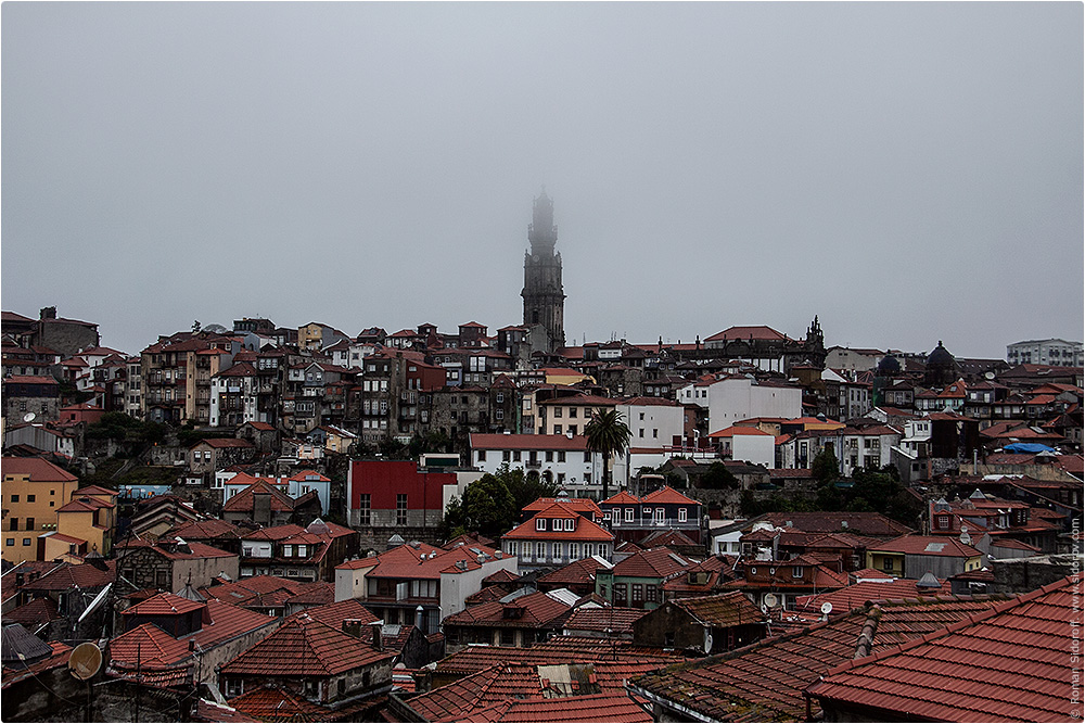 Вид на старый город Порто, Поргугалия. (View of the Old City of Porto.)