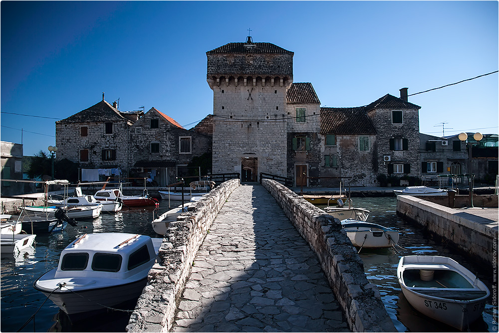 Croatia Yachting 2014. Kaštel Gomilica.