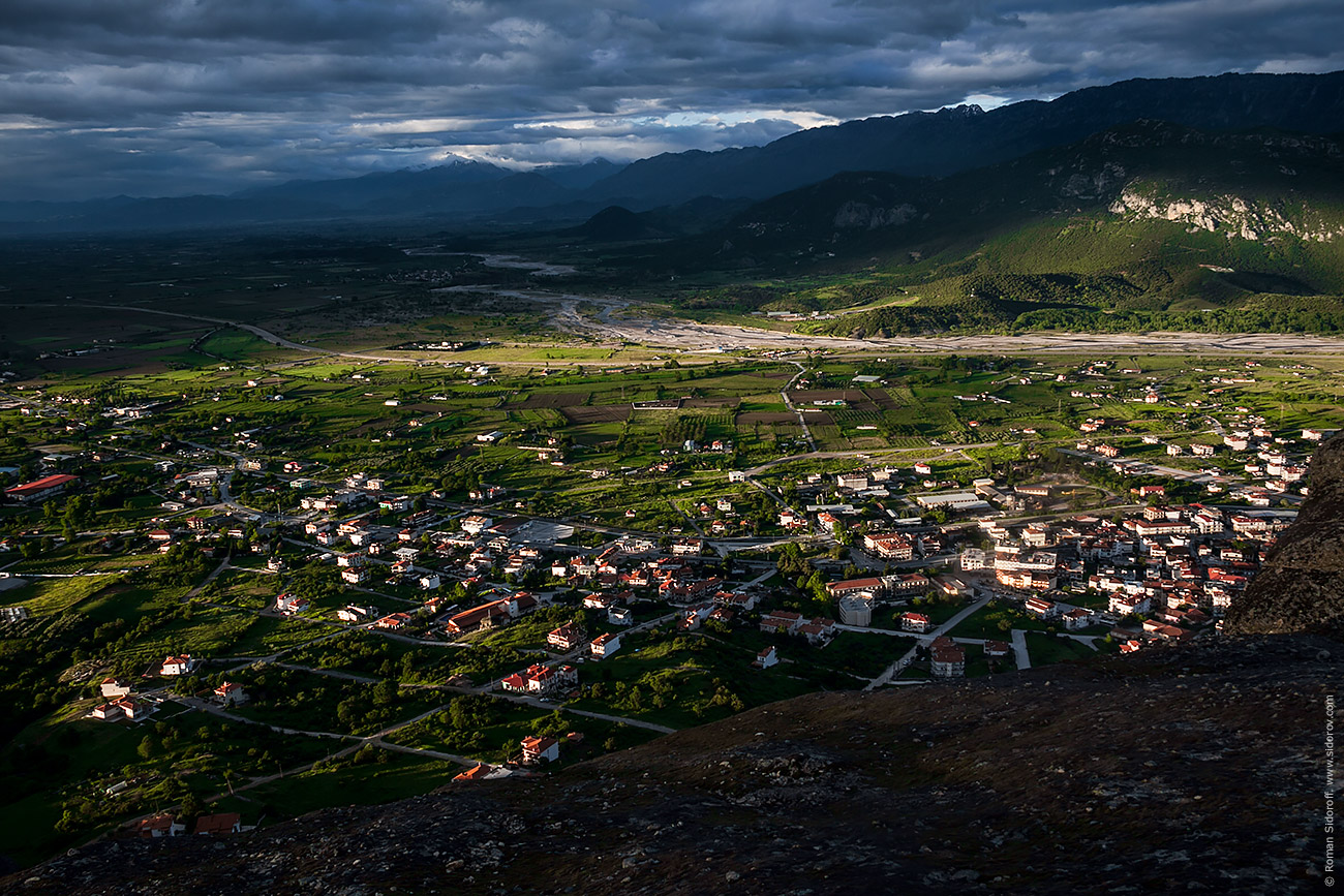 Greece. A Way to Meteora. 2014